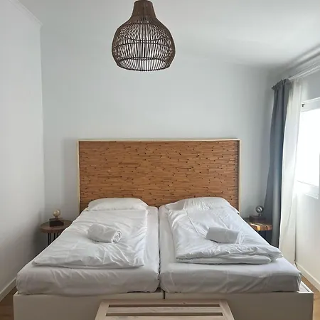 Beachfront Caparica * コスタ・ダ・カパリカ