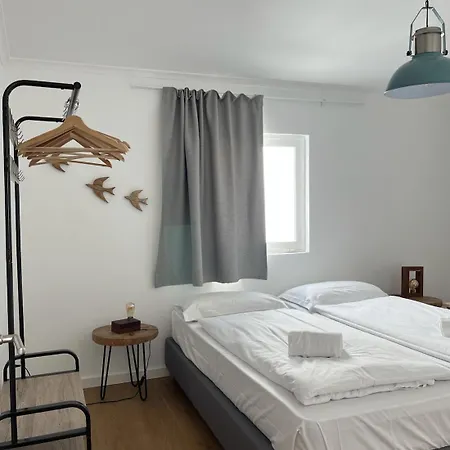 Alojamento de Acomodação e Pequeno-almoço Beachfront Caparica